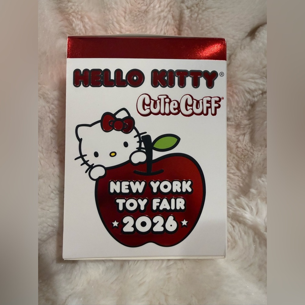 Sanrio Hello Kitty Cutie Cuff New York Toy Fair 2026 Limited Edition